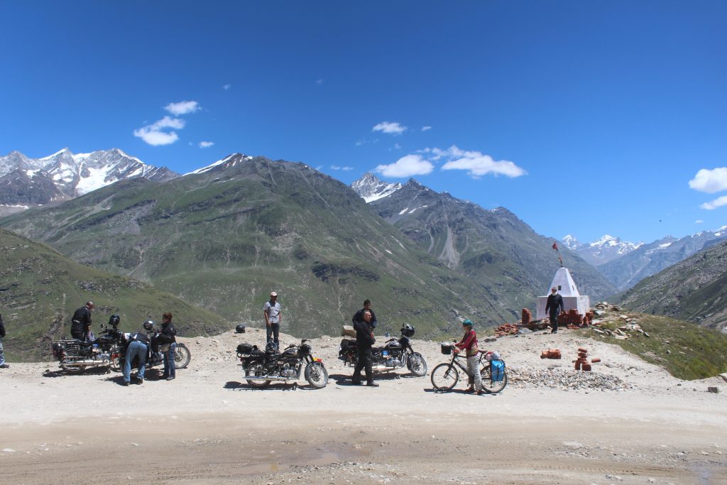 himalaya royal enfield