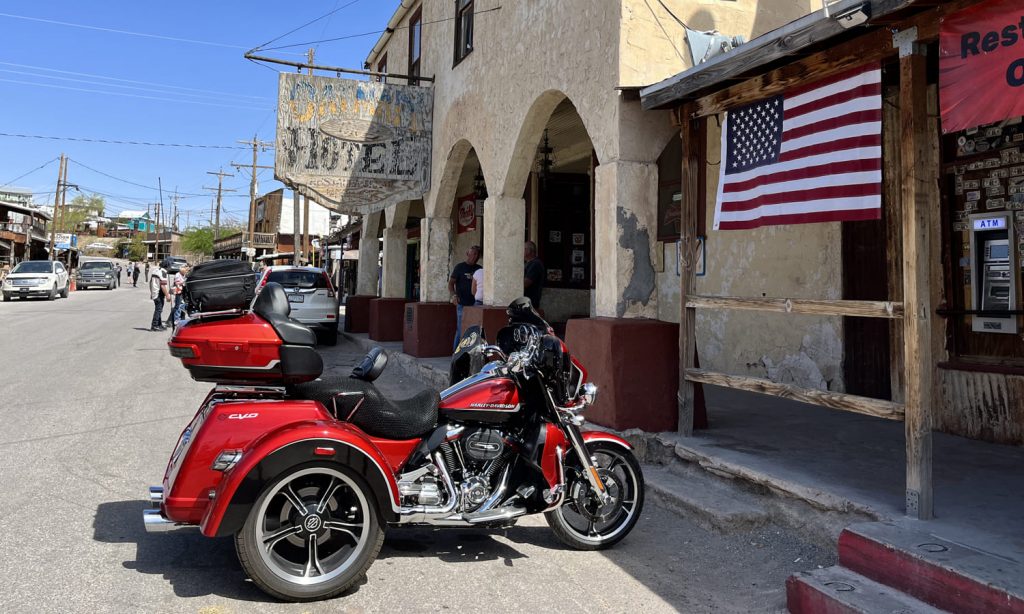 ouest américain à moto