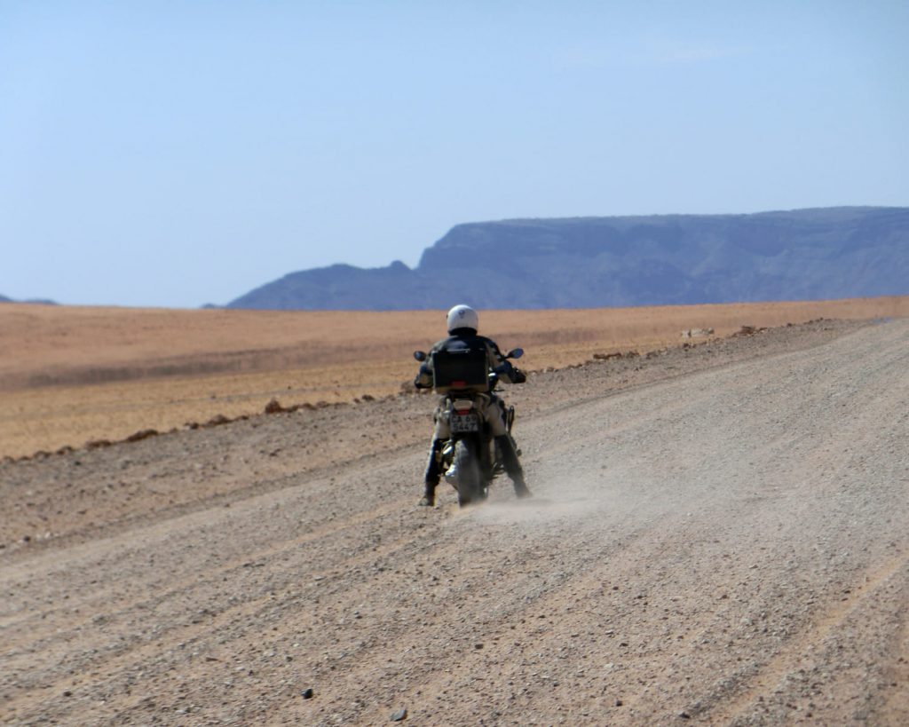 voyage-namibie-moto