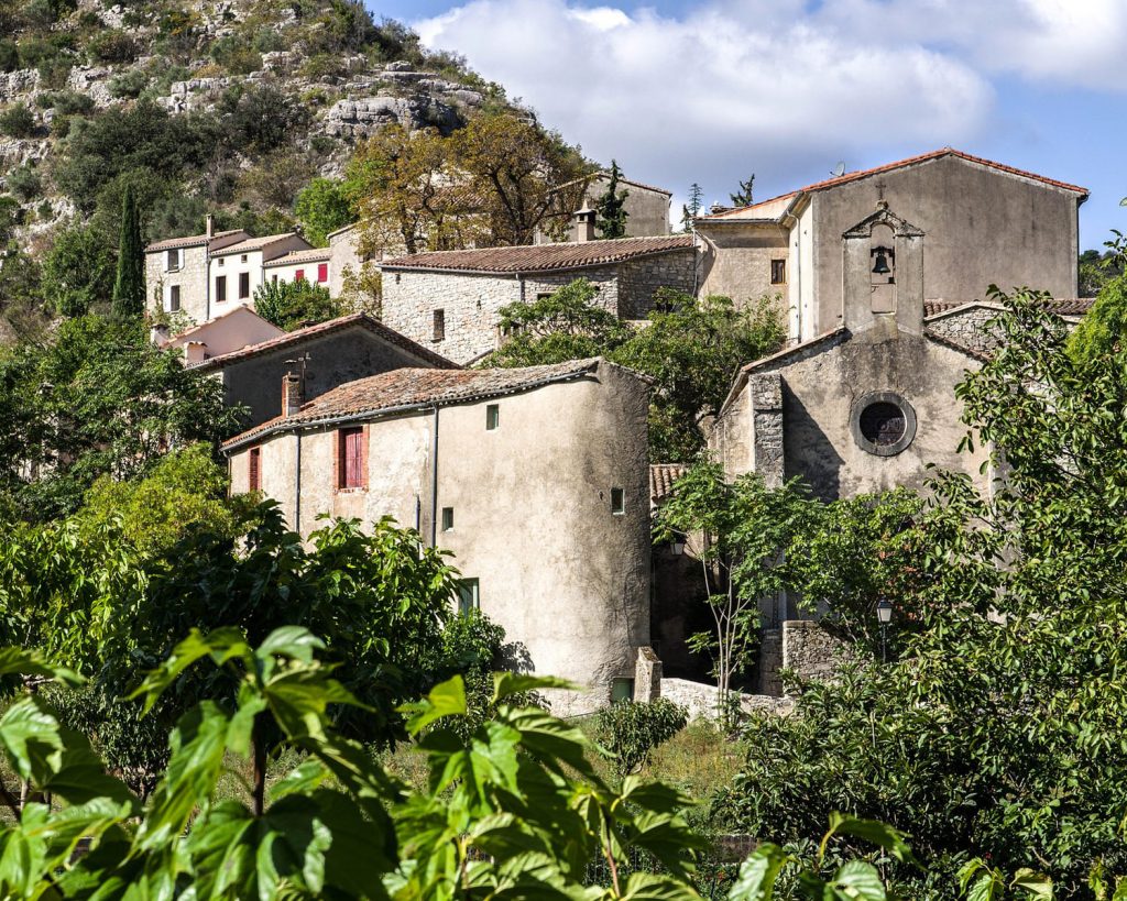 plus belles routes de france en moto la corniche des cévennes