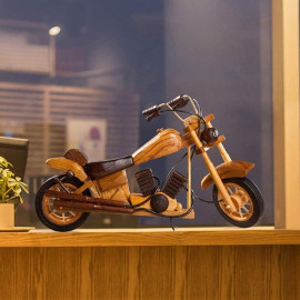 figurine moto décorative en bois pour bureau