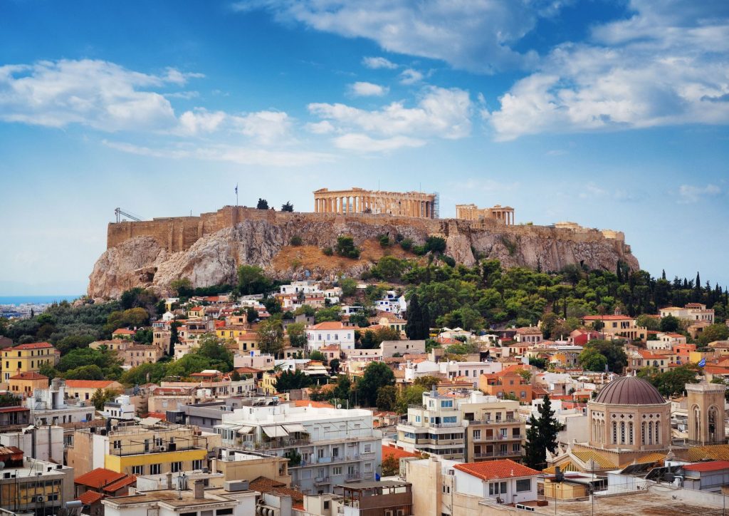 route de delphes à athènes en grèce