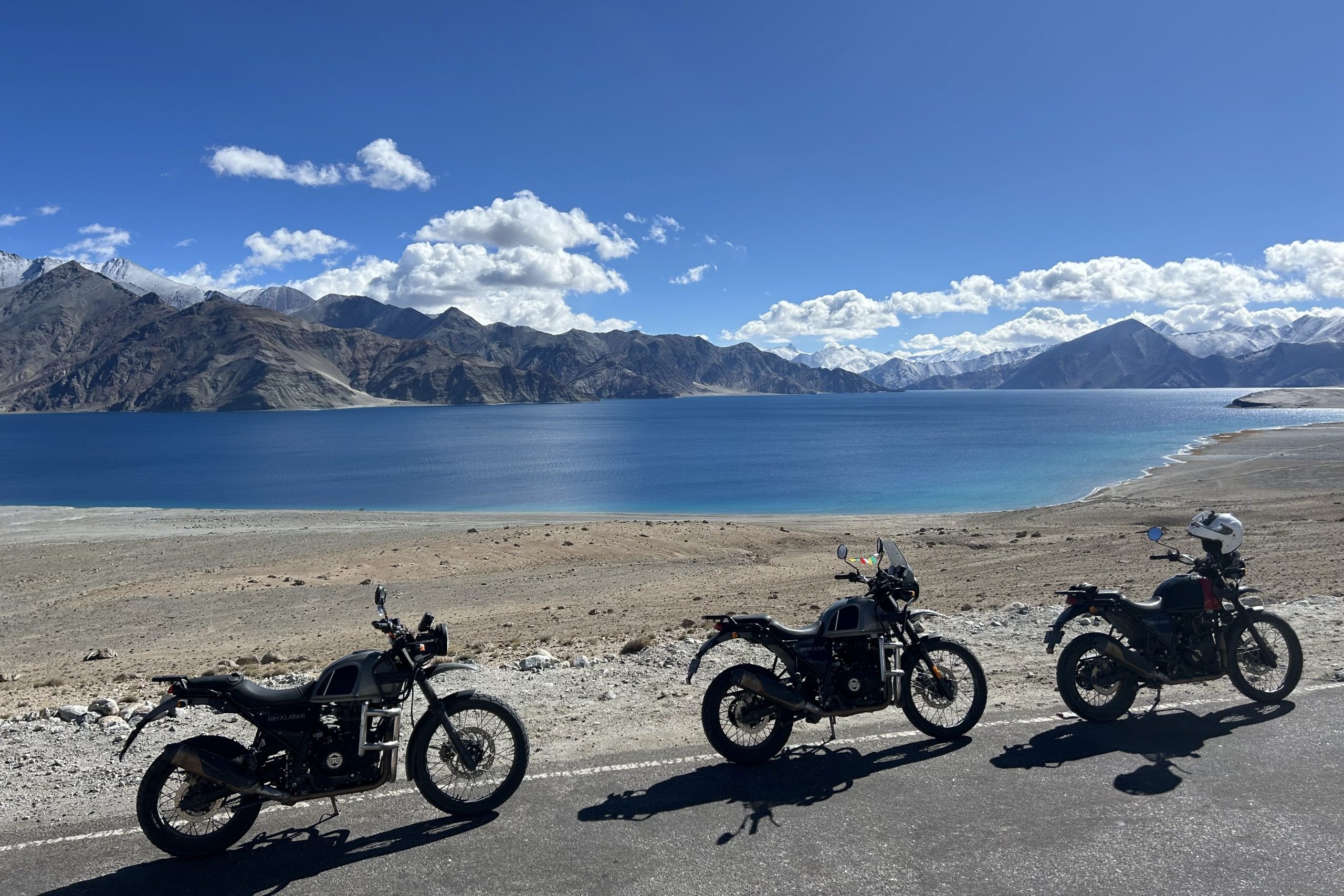 Voyage moto Himalaya lac Pangong Tso