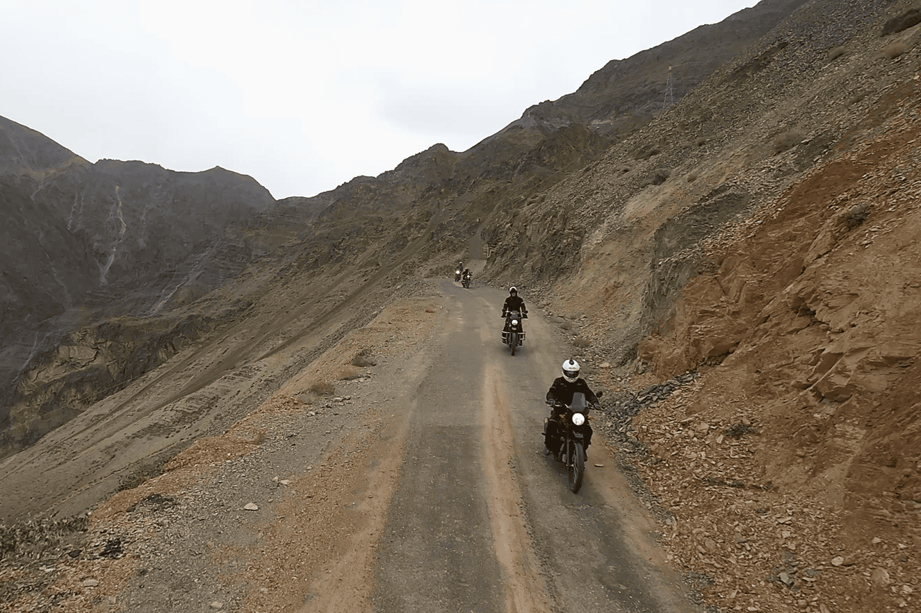 Himalaya route en moto