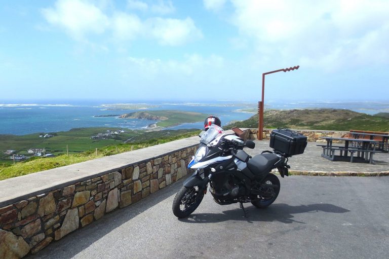 la sky road à moto