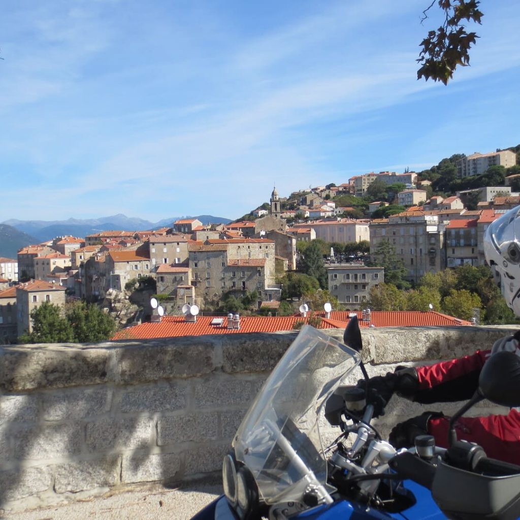 voyage moto corse
